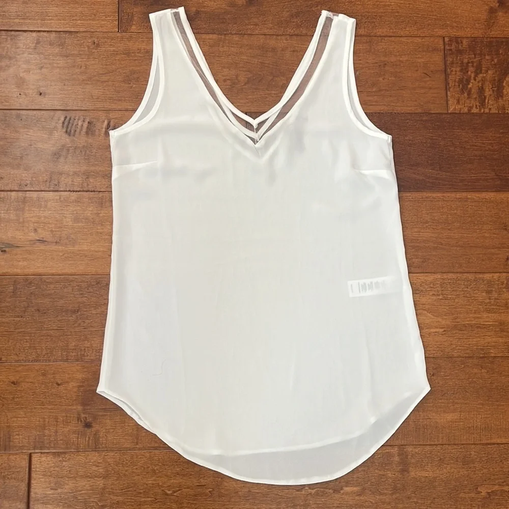 ASOS V Front And V Back Tank
With Mesh Insert Size 6 - Picture 6 of 13